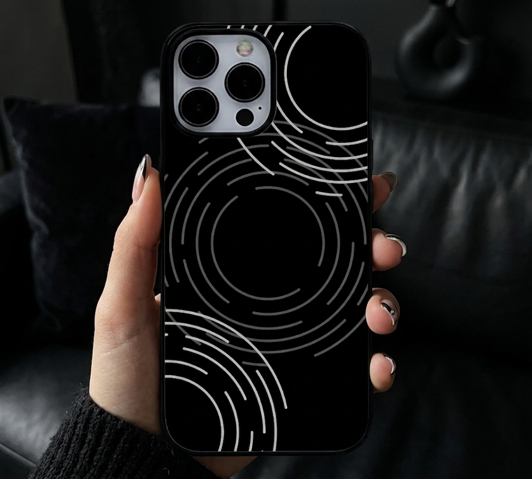 Minimalist White Concentric Ripples