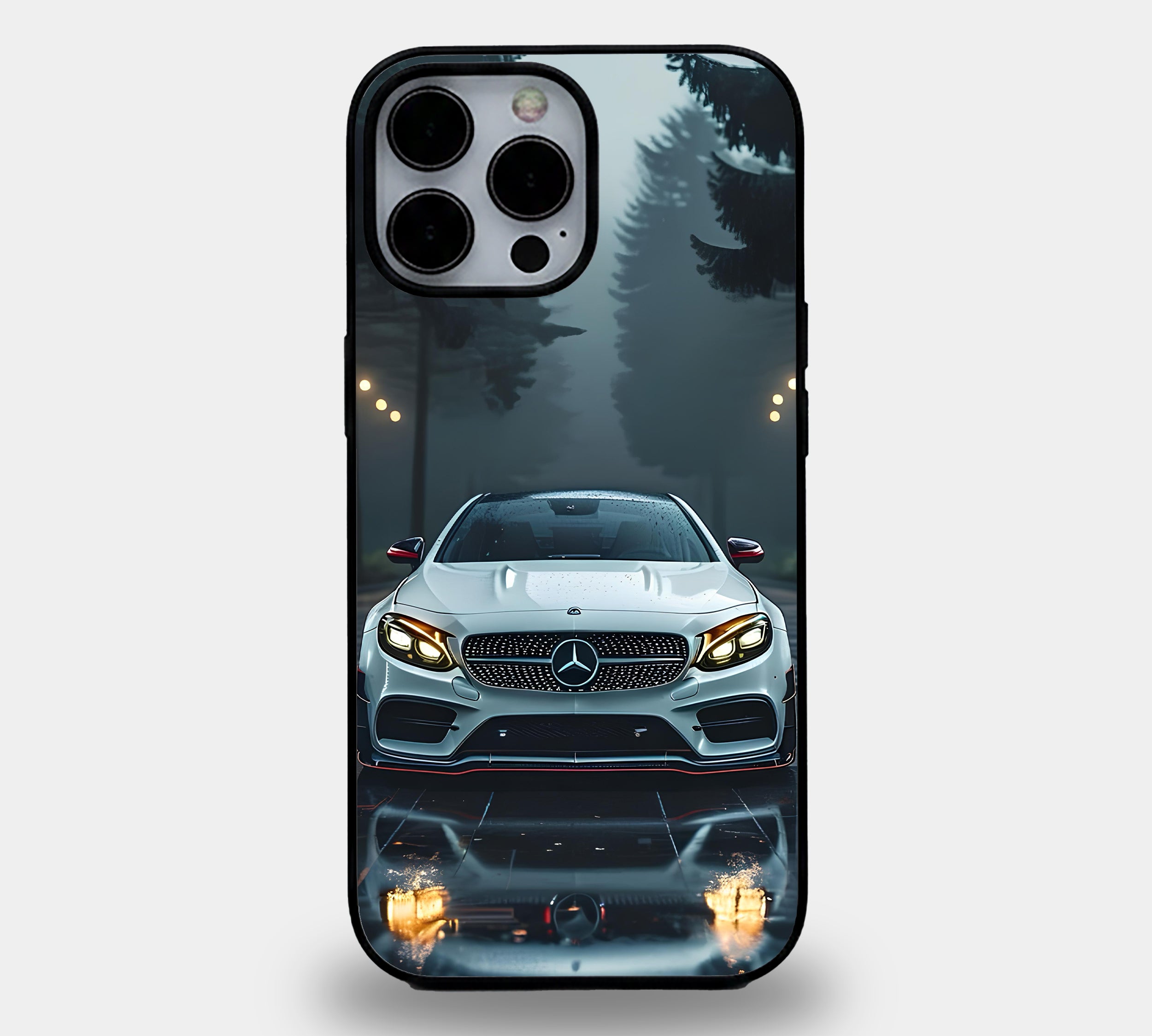 Wet Asphalt Mercedes Cruise
