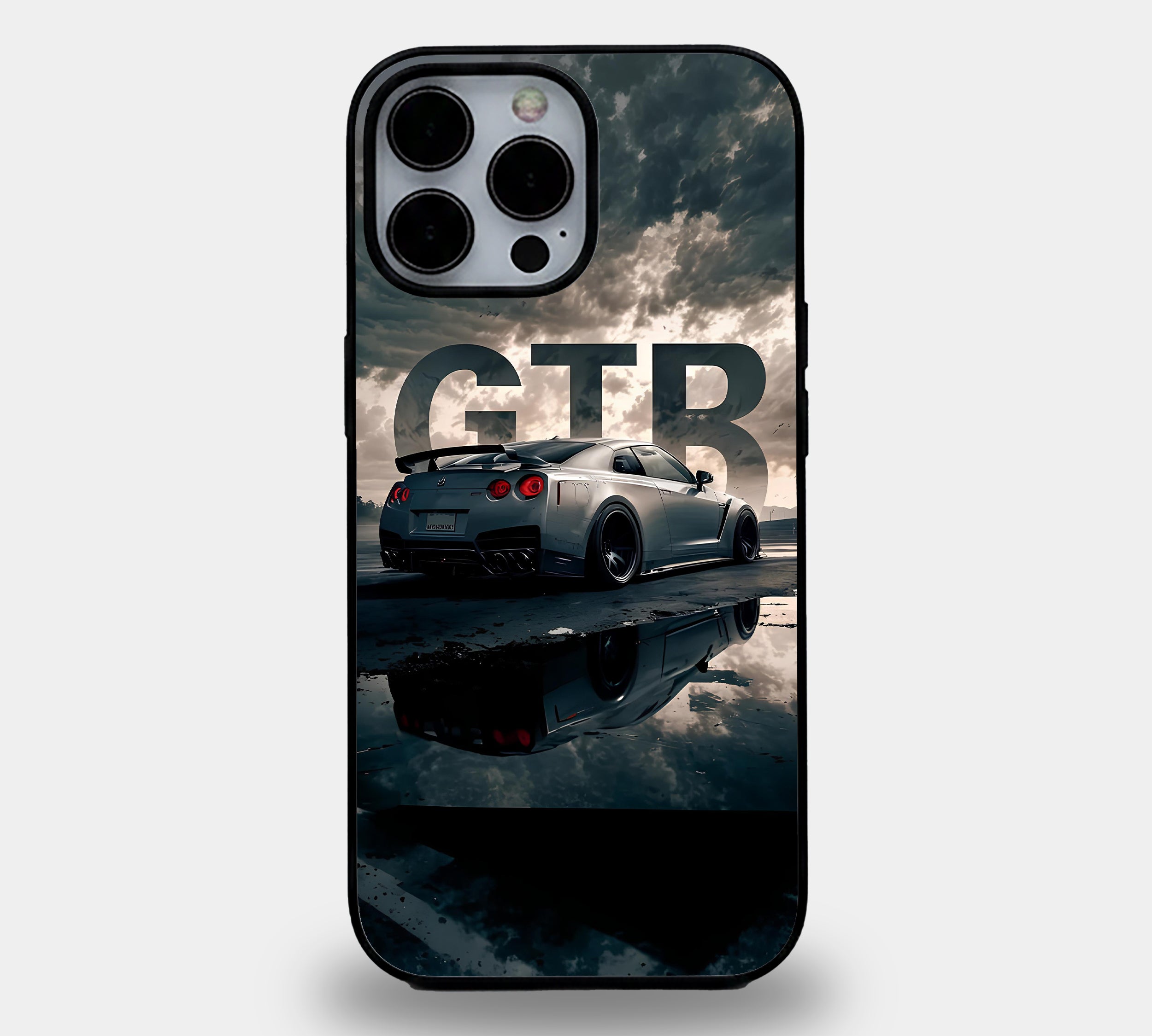 Silver Nissan GTR Reflection Case